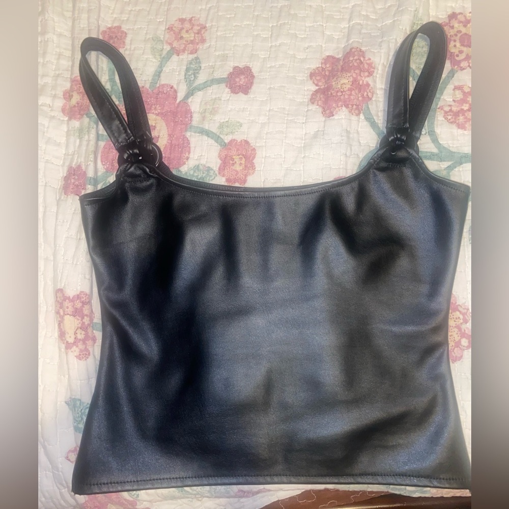 Prettylittle thing top